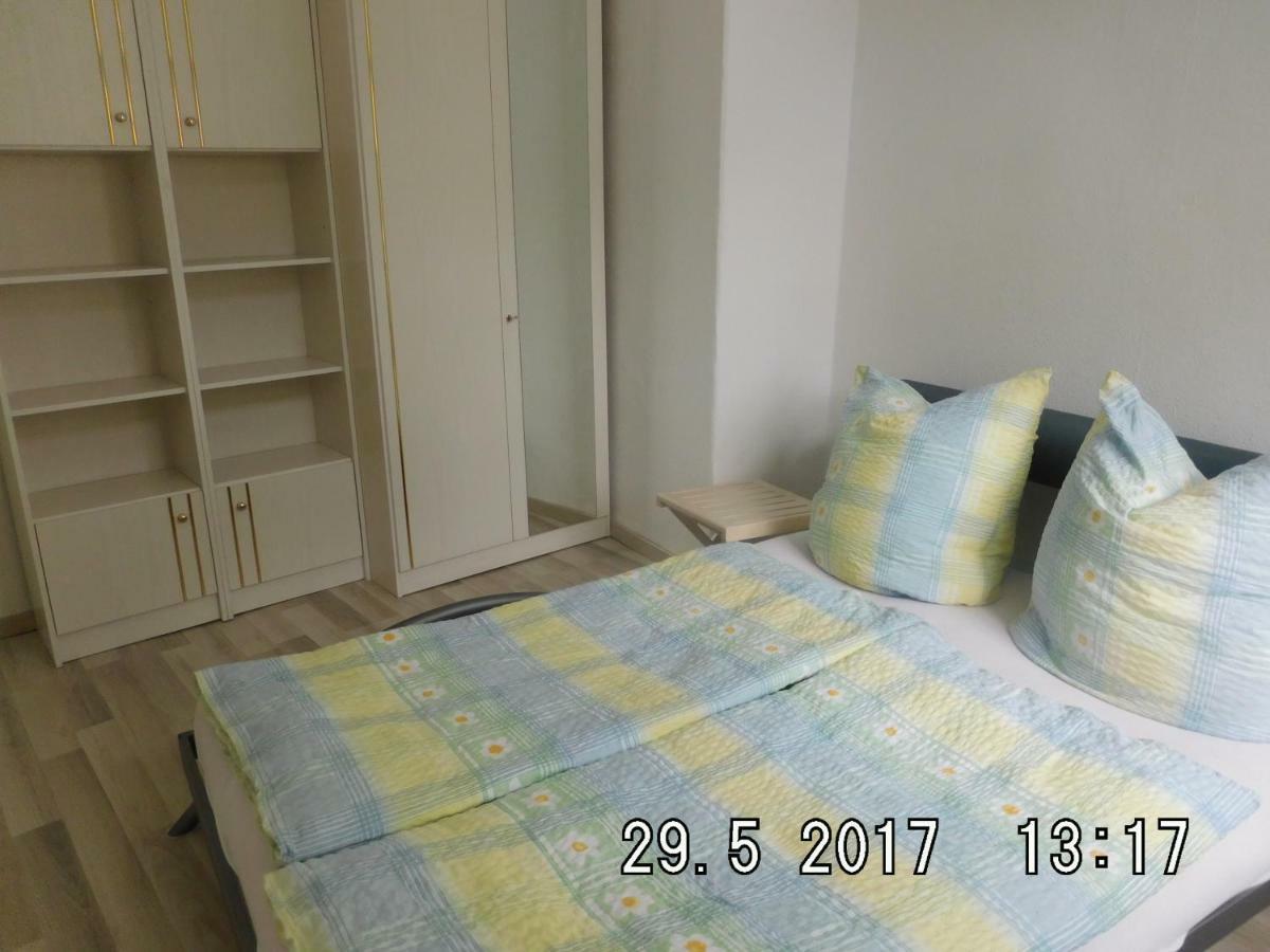 Ferienwohnung Am Schloss Torgau Bagian luar foto